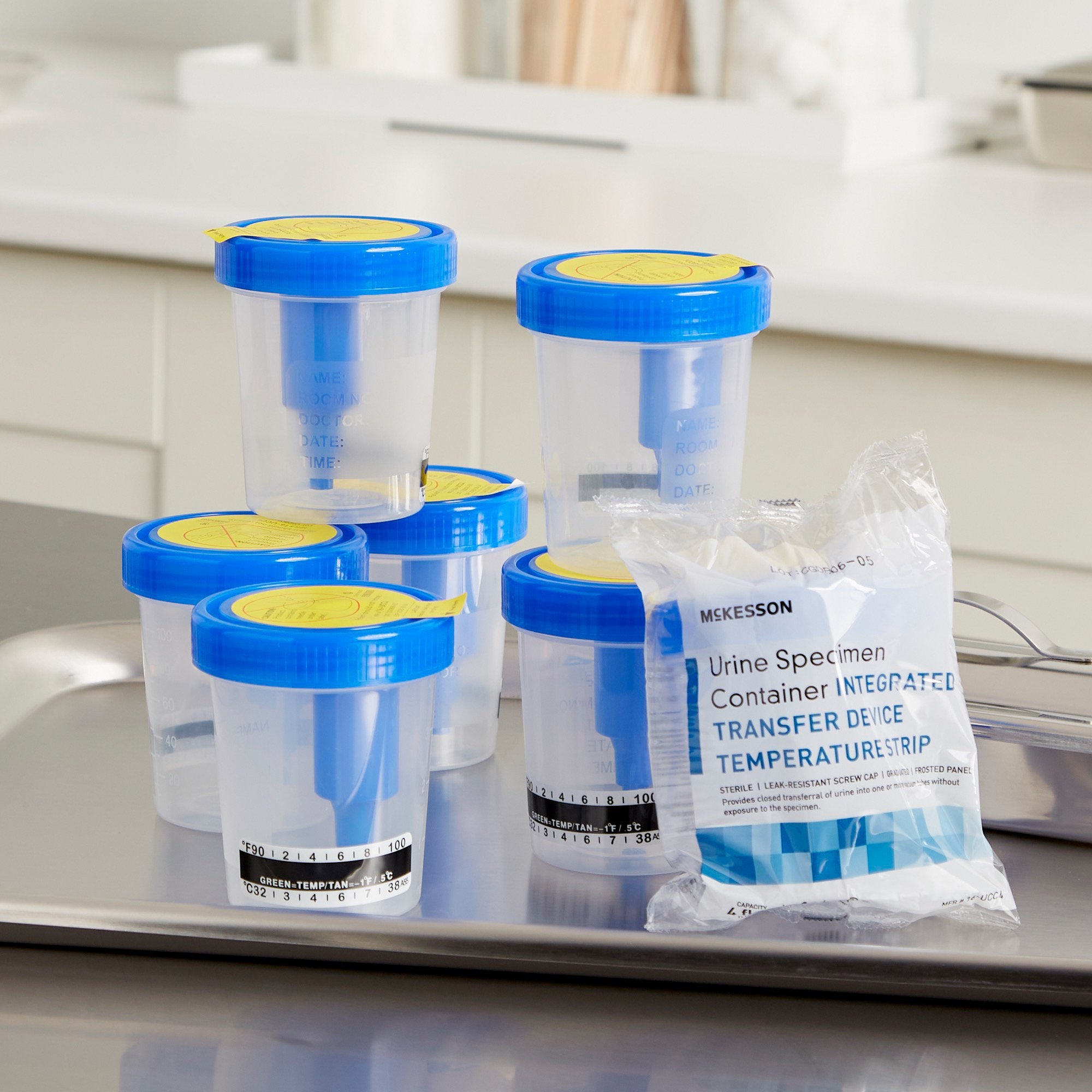 Urine Specimen Container with Integrated Transfer Device McKesson 120 mL (4 oz.) Screw Cap Patient Information Sterile