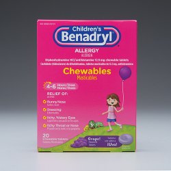Children's Allergy Relief Children's Benadryl 12.5 mg Strength Chewable Tablet 20 per Box